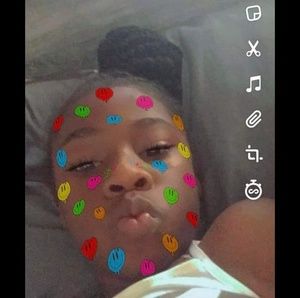 Meet your Posher, Xyahmarii